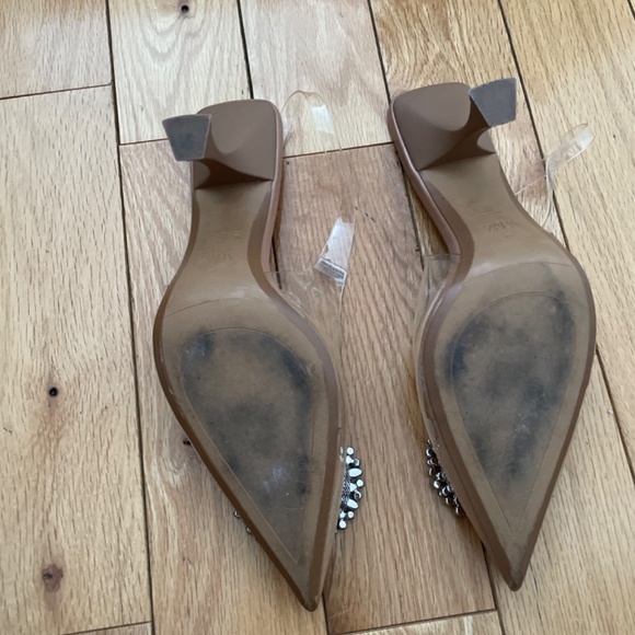 COPY - Zara Kitten Heels - Picture 3 of 3